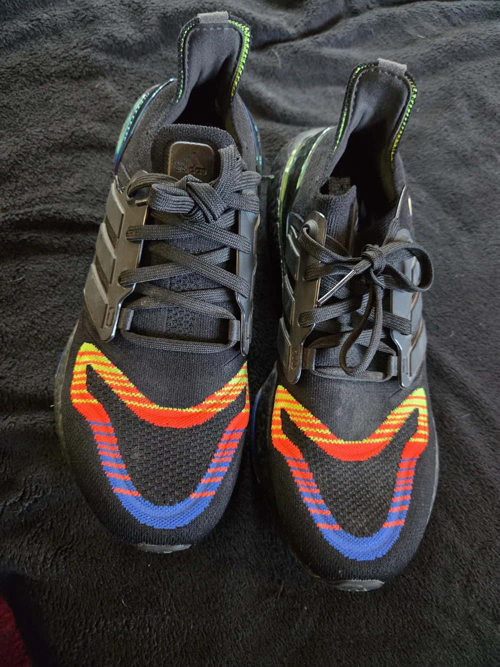 Adidas Ultraboost 22 'Linear Energy' Unisex Sneakers - 7.5